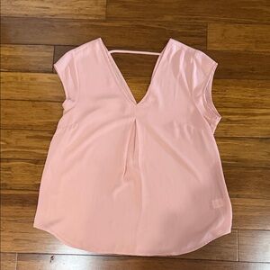DR2 Soft Pink V-Neck Blouse